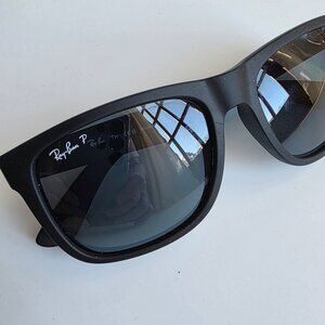 Ray-Ban Justin Classic Polarized Sunglasses RB 4165 Matte Black Frame Blue Lens